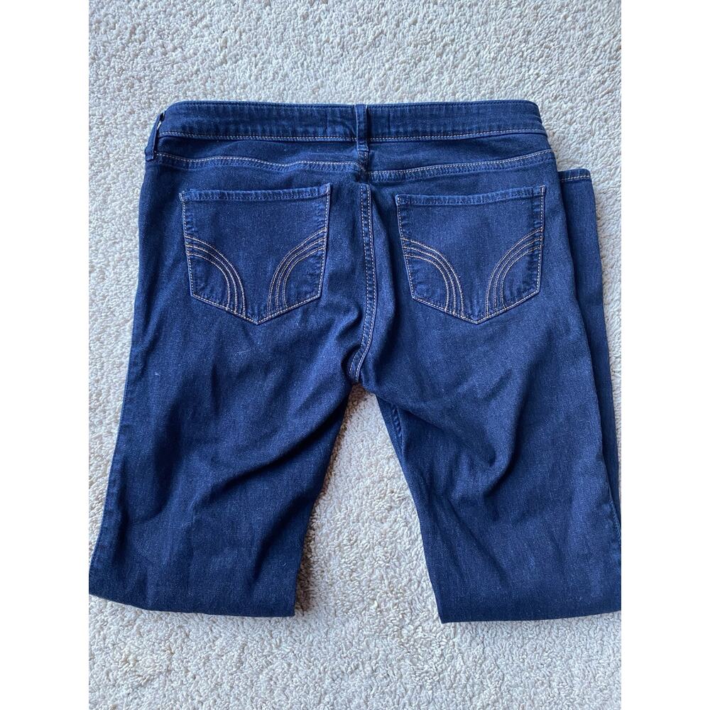 Hollister Jeans Womens 11R Reg Fit Low Rise med-dark Wash Skinny - no distress